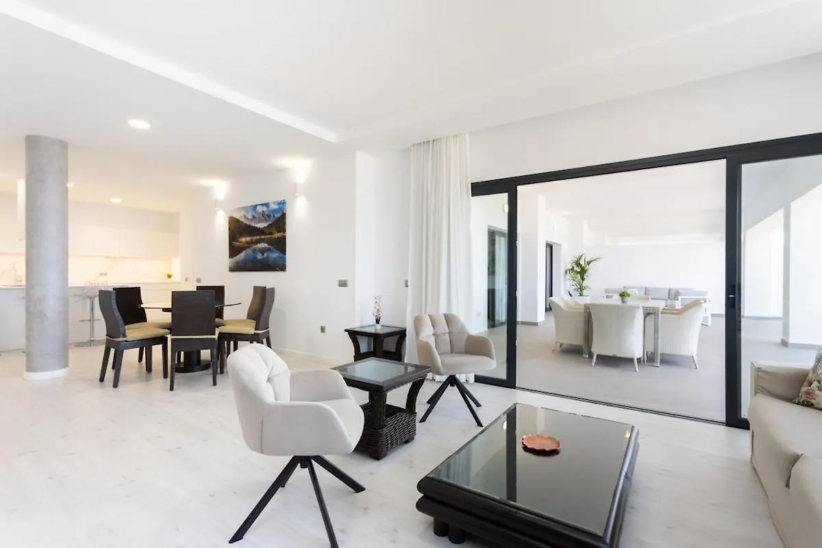Villa Premium Con Piscina Y Vistas Increiblescheckhostprofile Costa Adeje